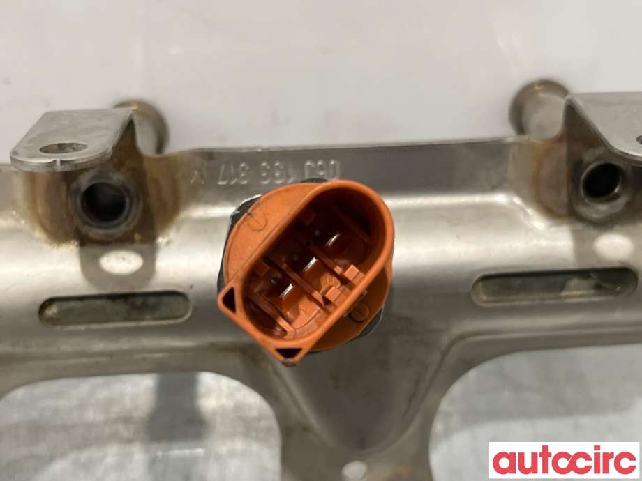 Dyseskinne (fuelrail) til Audi A4 2007-2014 (Type IV) (B8) (B8) (AUDI|06J133317M||06J133317AB)