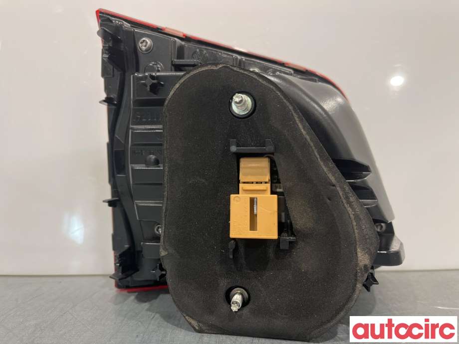 Baklykt høyre indre til VW Tiguan 2011-2016 (Type I, Fase 2)  (VOLKSWAGEN|5N0945308A||5N0945308)
