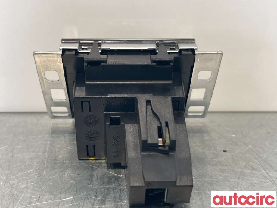 Instrument klokke til VW Passat 2011-2015 (B7) (B7) (VOLKSWAGEN|3AA919204A)