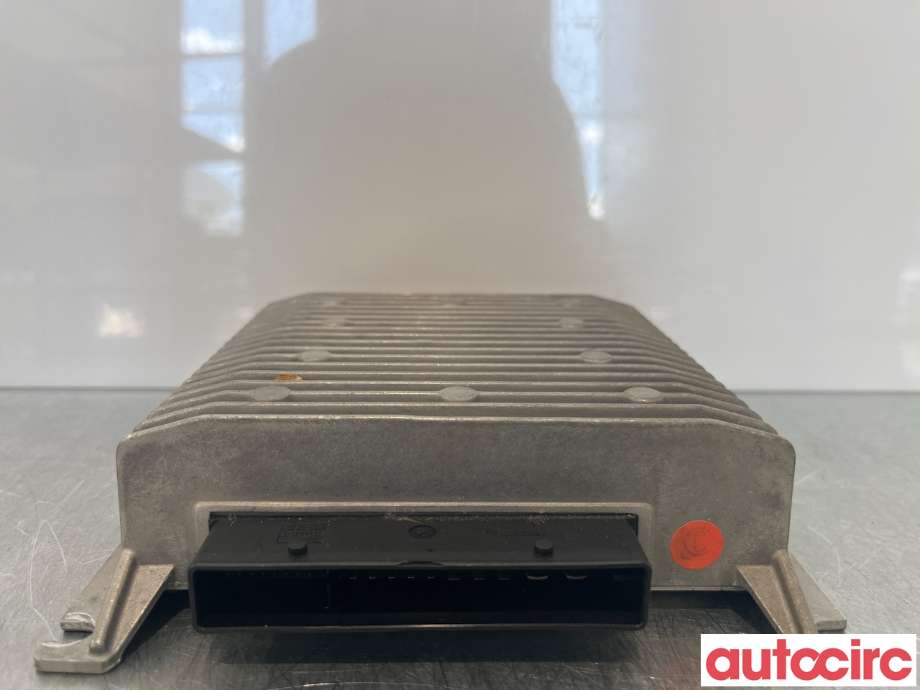 Bilstereo forsterker til VW Passat 2011-2015 (B7) (B7) (VOLKSWAGEN|5K0035456D|5K0035456A)