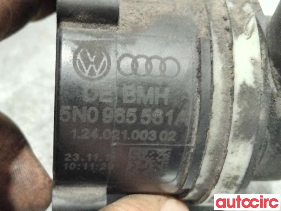 Sirkulasjonspumpe til VW Passat 2011-2015 (B7) (B7) (VOLKSWAGEN|5N0965561A|12402100302)