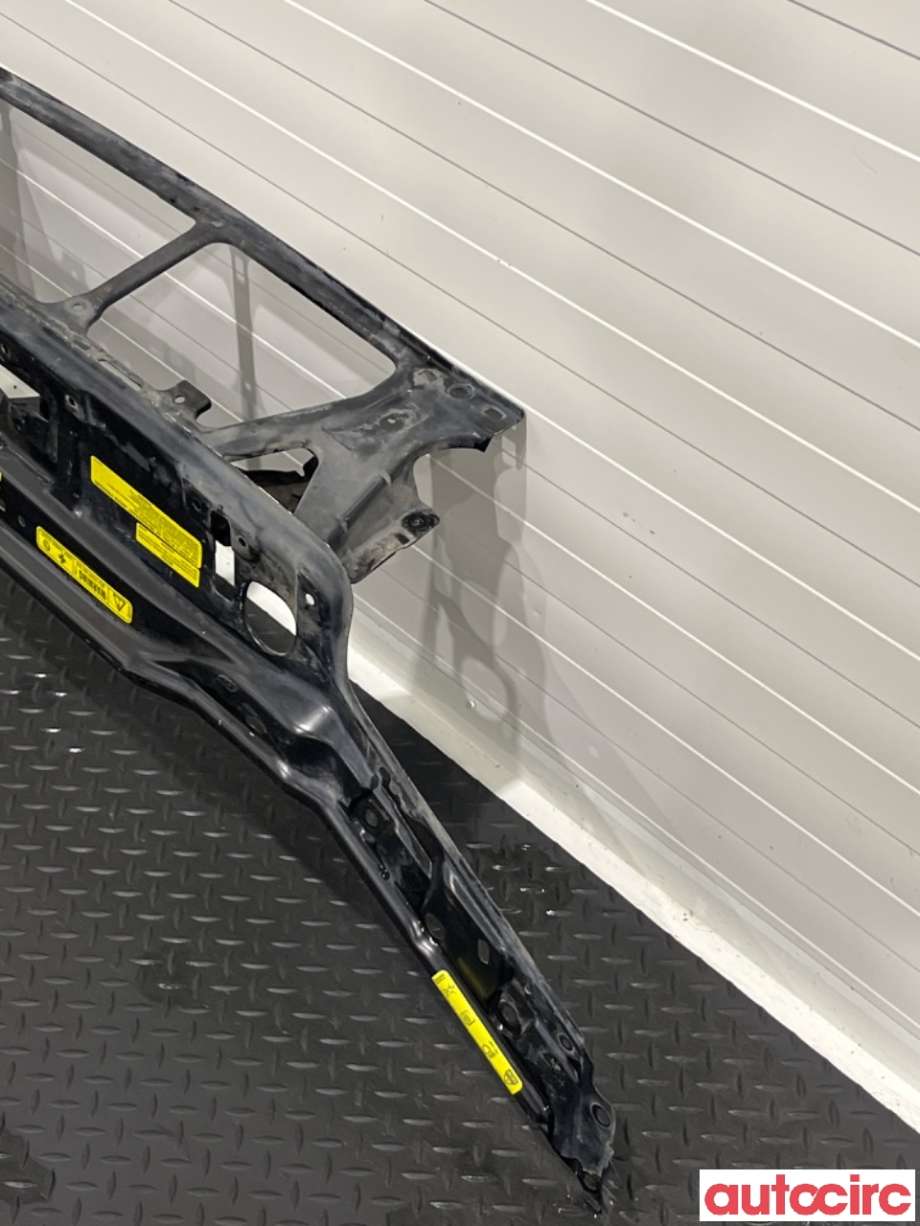 Frontplate til Volvo V70 2000-2004 (Type II, Fase 1)  (VOLVO|30655380|)
