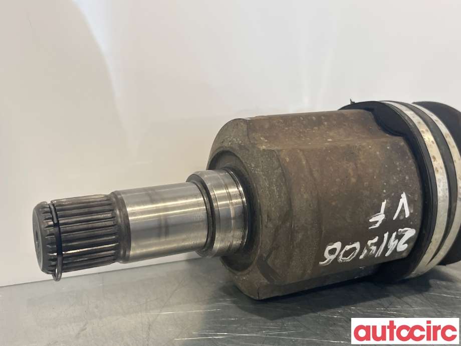 Drivaksel venstre foran til Hyundai Santa Fe 2006-2009 (Type II, Fase 1)  (HYUNDAI|495002B360)