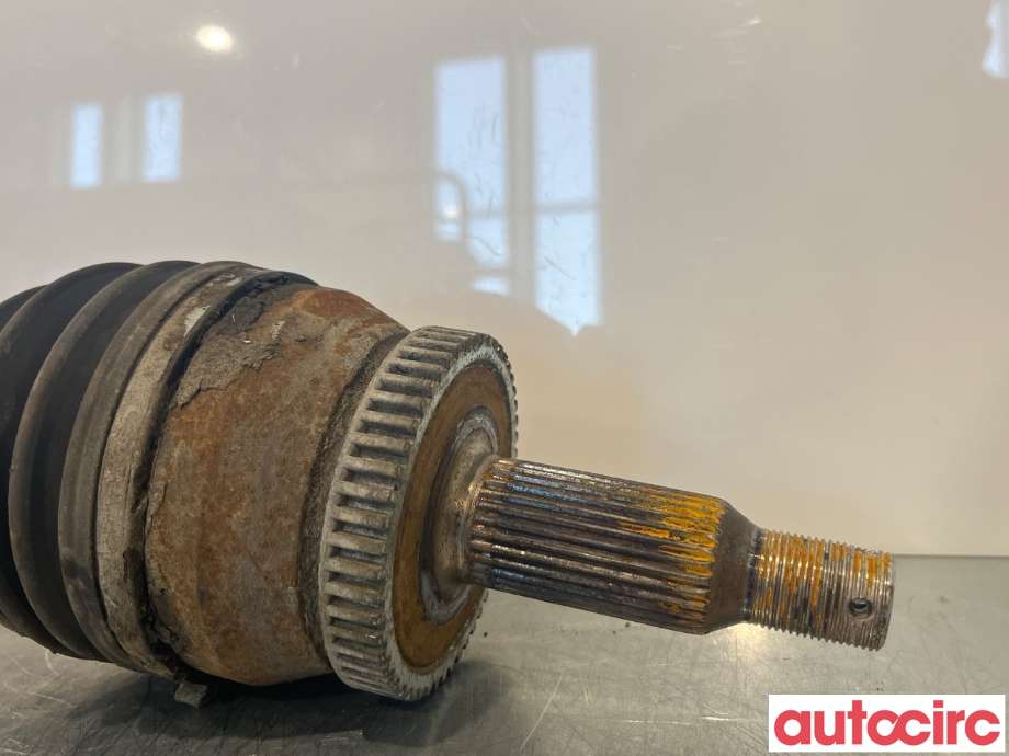 Drivaksel venstre foran til Hyundai Santa Fe 2006-2009 (Type II, Fase 1)  (HYUNDAI|495002B360)
