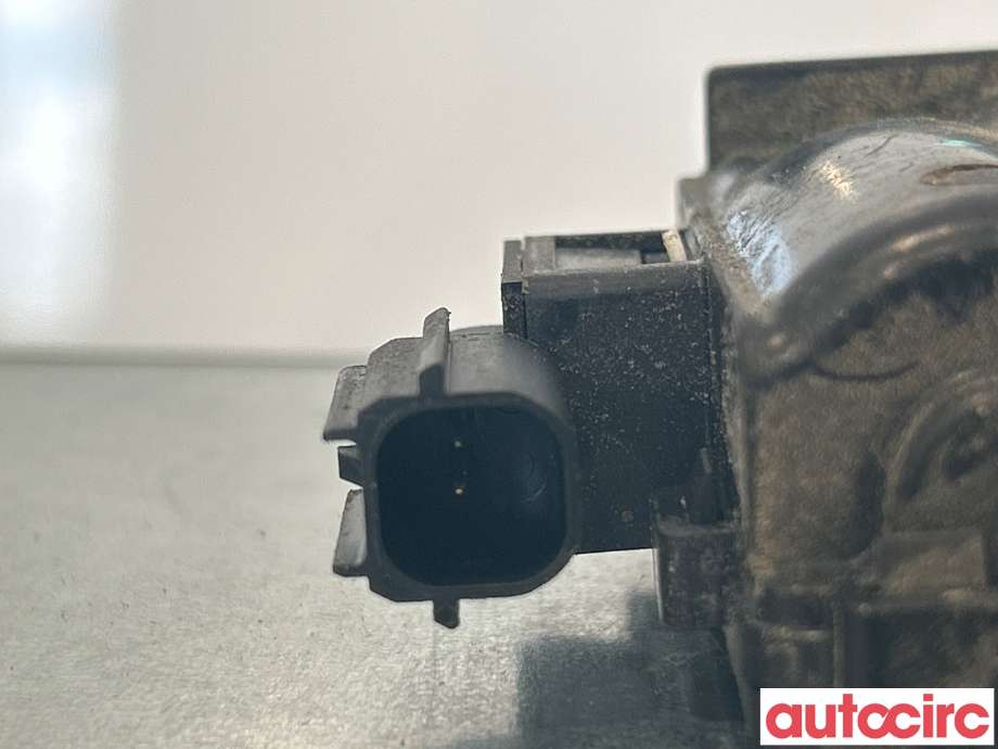 Sentrallås bakluke til Ford Ranger / Ranger Raptor 2015-2022  (FORD|2266856||JB3B-431F94-AD)
