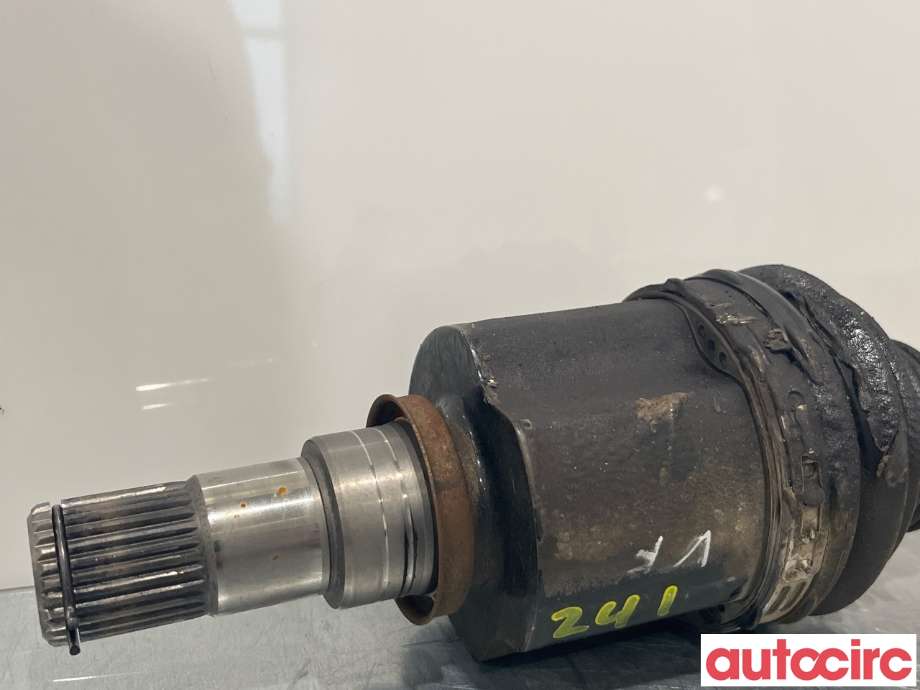 Drivaksel venstre foran til Mitsubishi Outlander 2012-2015 (Type III, Fase 1)  (MITSUBISHI|3815A509|)