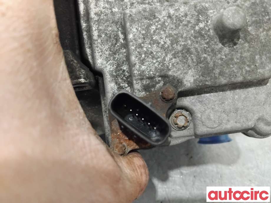 Aircondition kompressor til Toyota Prius 2009-2016 (Type III) (COMBI) (COMBI) (TOYOTA|8837047030|042200-0212|)