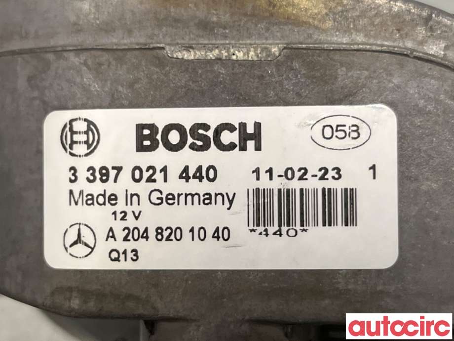 Viskermotor frontrute til Mercedes C-Klasse 2011-2014 (Fase 2) (W204) (W204) (MERCEDES|A2048201040|1397220666)