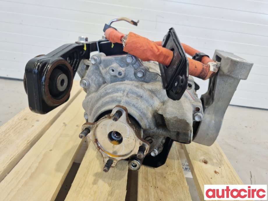Motor elbil bak til Toyota Yaris Cross (SUV) 2021-->>  (TOYOTA|G105052012|M15A-FXE|)