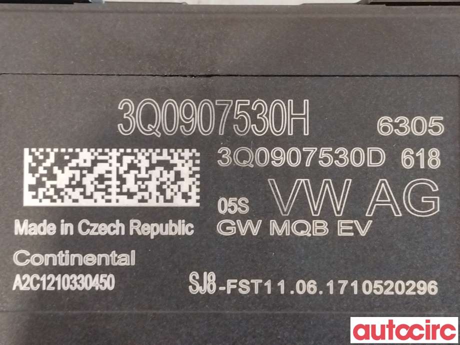 Diverse deler til VW Passat 2015-2019 (Fase 1) (B8) (B8) (VOLKSWAGEN|3Q0907530H|)