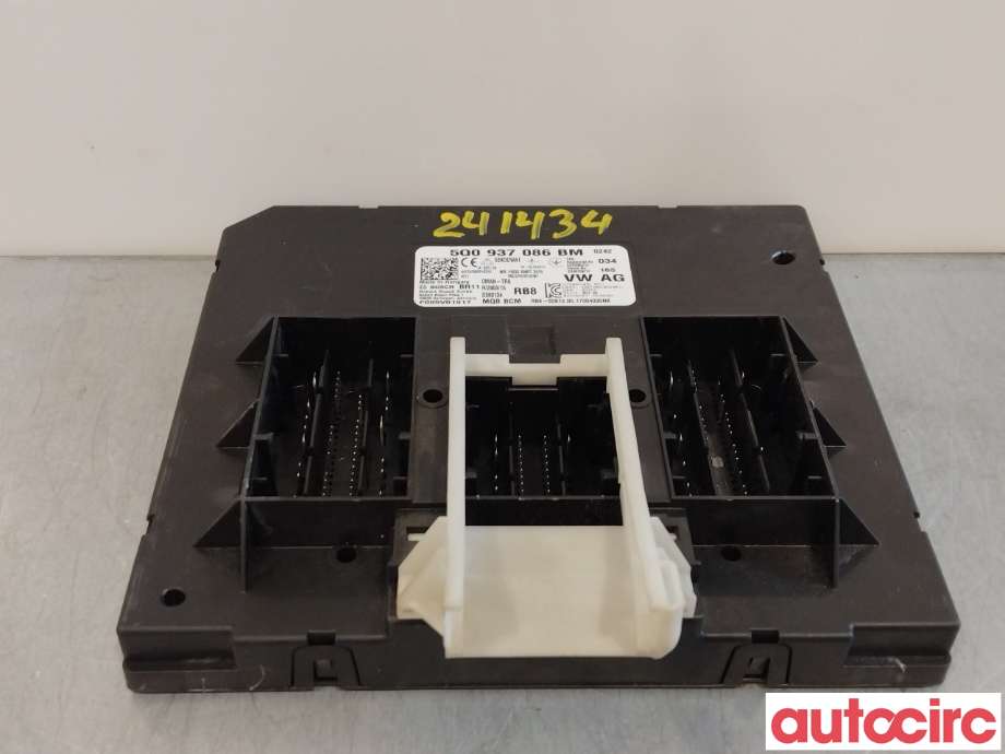 Styreenhet comfort (BCM) til VW Passat 2015-2019 (Fase 1) (B8) (B8) (VOLKSWAGEN|5Q0937086BM|)