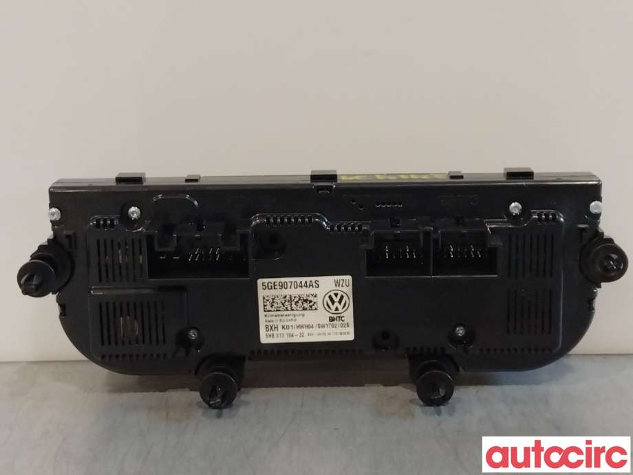 Varmeapparat betjening til VW Passat 2015-2019 (Fase 1) (B8) (B8) (VOLKSWAGEN|5GE907044AS|)