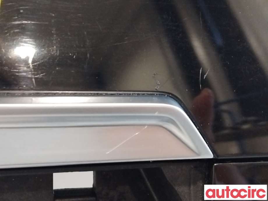 Diverse deler til VW Passat 2015-2019 (Fase 1) (B8) (B8) (VOLKSWAGEN|3G1864263|)