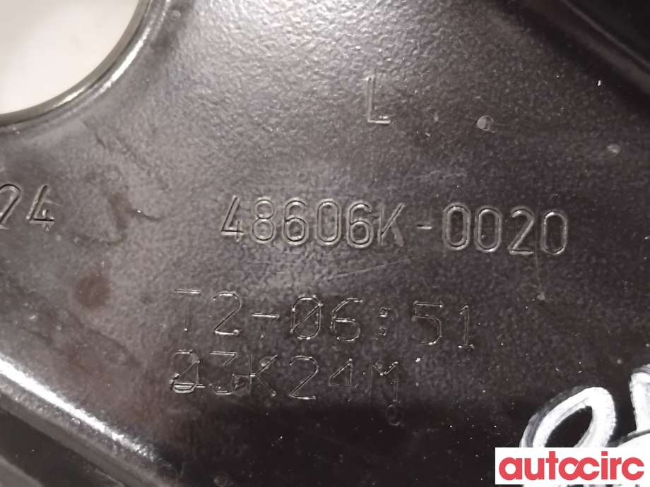 Bærebru venstre foran nedre til Toyota Yaris Cross (SUV) 2021-->>  (TOYOTA|48069K0020||48606K-0020)