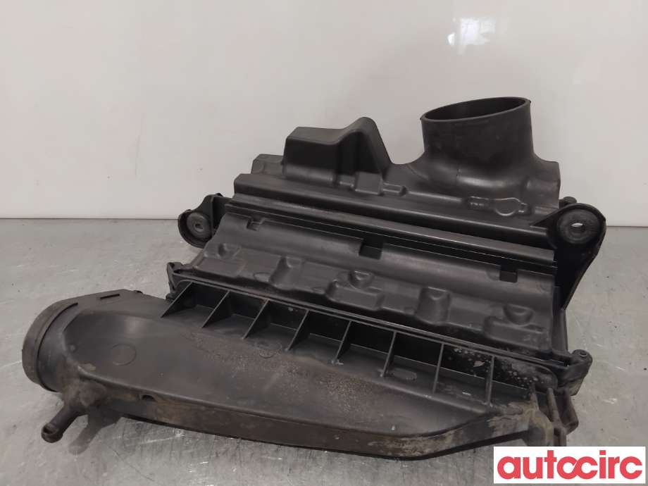 Luftfilterboks til Mercedes GLK 2008-2015 (X204) (X204) (MERCEDES|A6420904001|4602185906|A6420901601)