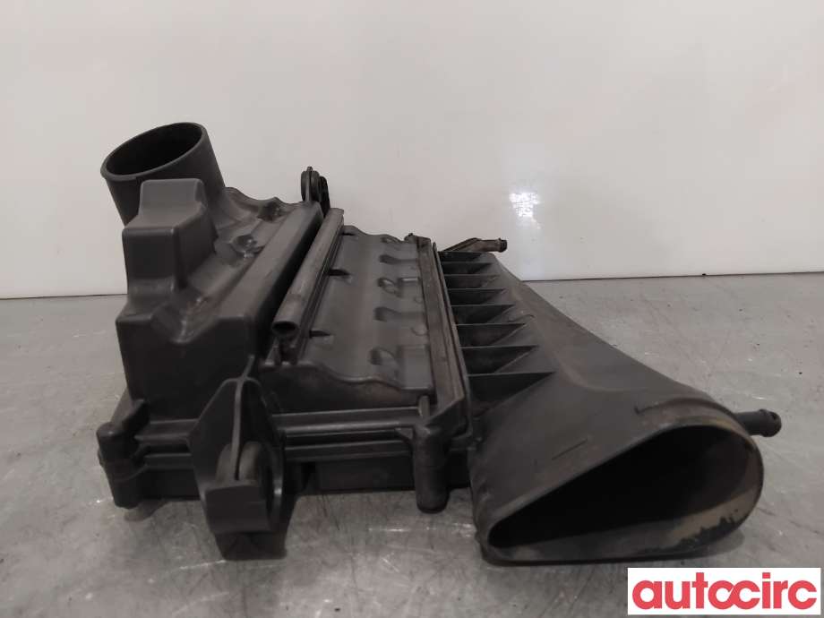 Luftfilterboks til Mercedes GLK 2008-2015 (X204) (X204) (MERCEDES|A6420904001|4602185906|A6420901601)