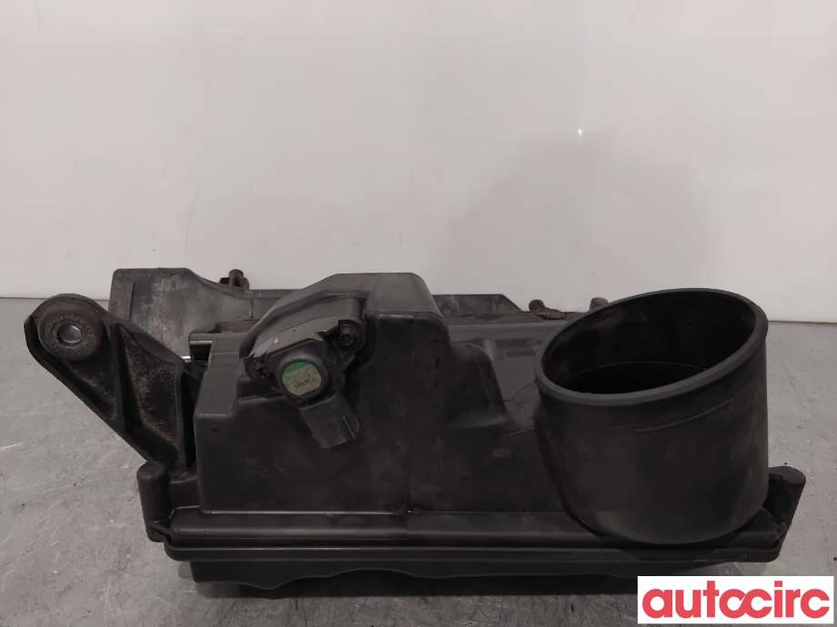 Luftfilterboks til Mercedes GLK 2008-2015 (X204) (X204) (MERCEDES|A6420901901|4602185907)