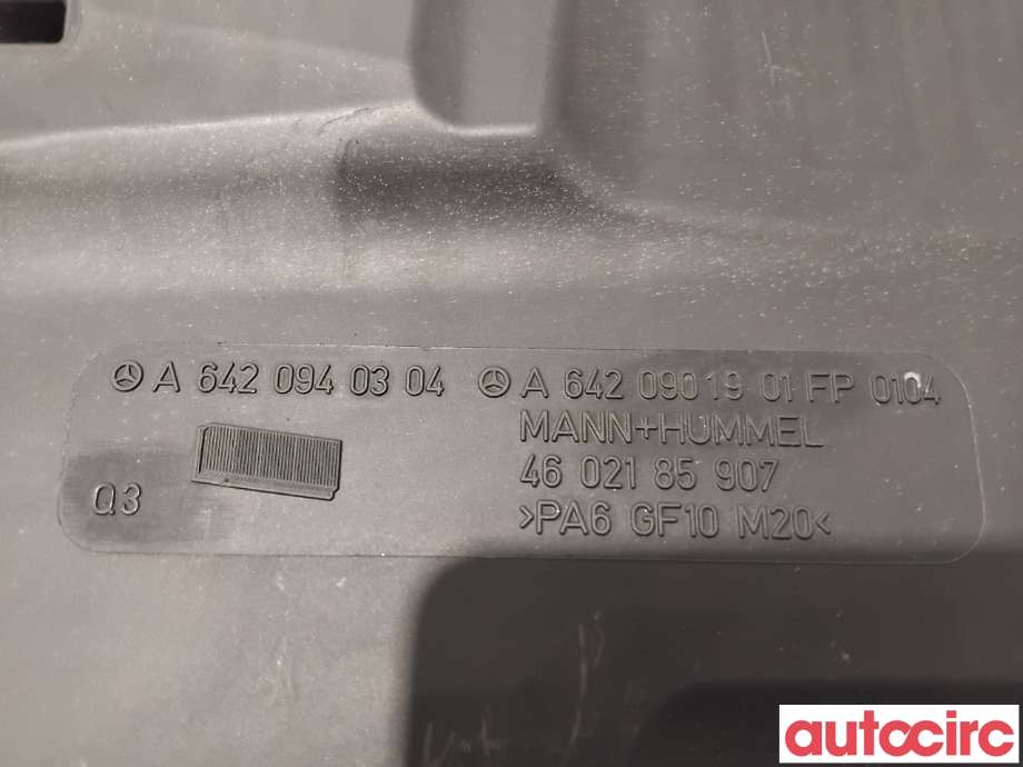 Luftfilterboks til Mercedes GLK 2008-2015 (X204) (X204) (MERCEDES|A6420901901|4602185907)