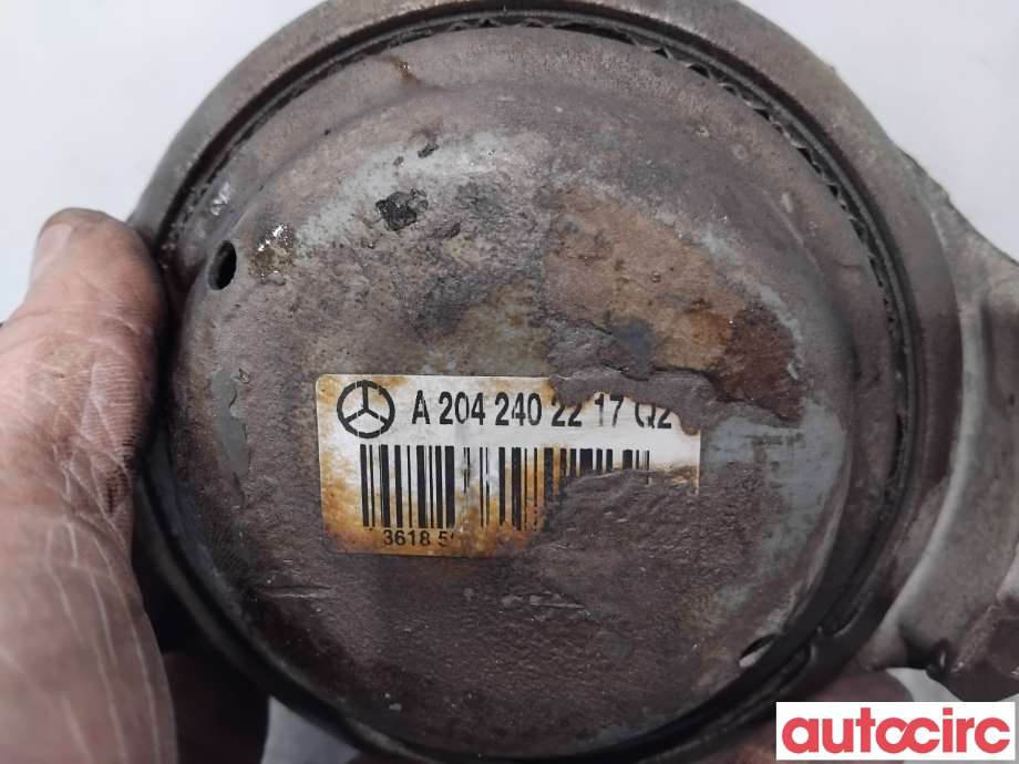 Motorfeste til Mercedes GLK 2008-2015 (X204) (X204) (MERCEDES|A2042402217|)