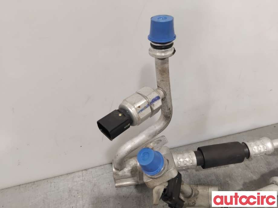 Diverse deler til BYD T3 2020-->>  (BYD|STER-8106200|)