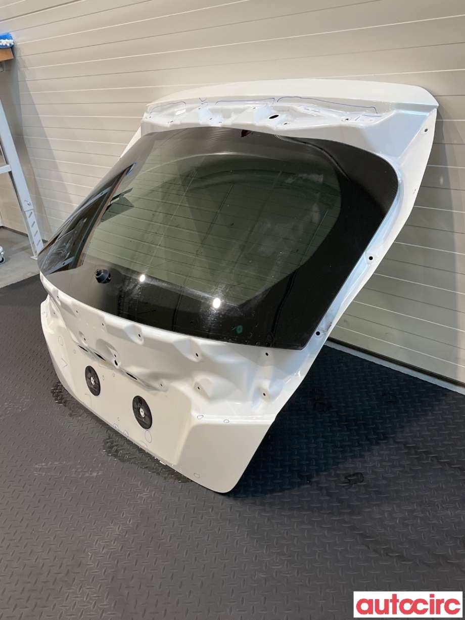 Bakluke combi til Nissan Leaf 2018-->> (Type II)  (NISSAN|K01005SHMB)