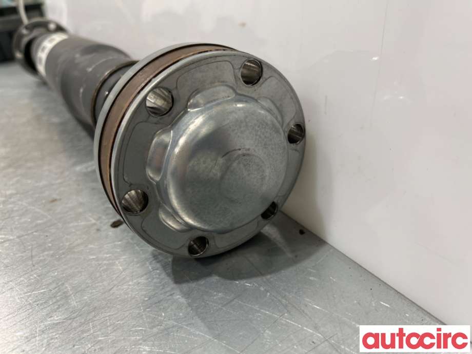 Mellomaksel fremre til Mercedes ML 2005-2011 (W164) (W164) (MERCEDES|A2514100701|)