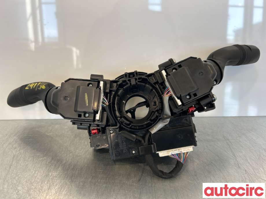 Bryter combi til Toyota RAV4 2019-->> (Type V)  (TOYOTA|8430842020|)