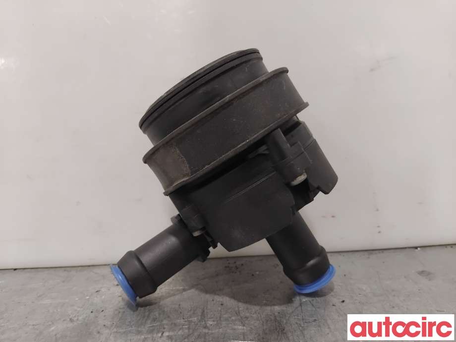 Sirkulasjonspumpe til Mercedes GLA 2014-2020 (X156) (X156) (MERCEDES|A0005000686|0392023206)