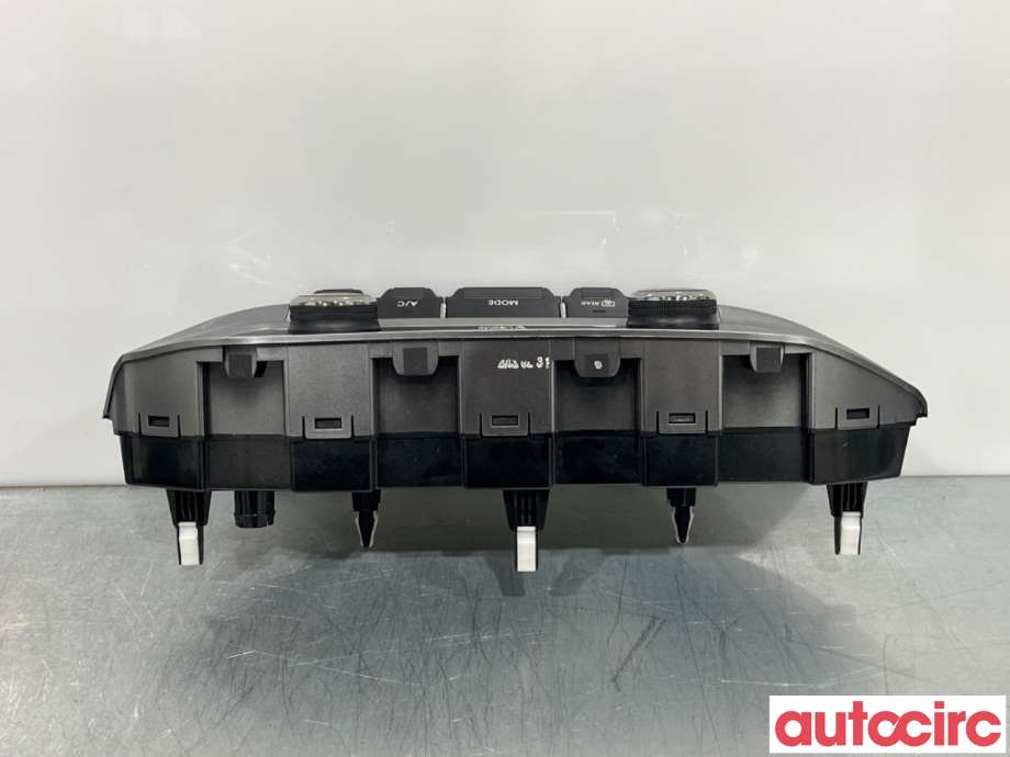 Varmeapparat betjening til Kia Rio 2011-2017 Type III  (KIA|972501W520|)
