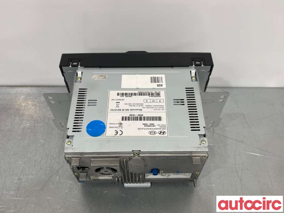 Bilstereo navigasjon til Kia Rio 2011-2017 Type III  (KIA|965601W500|)