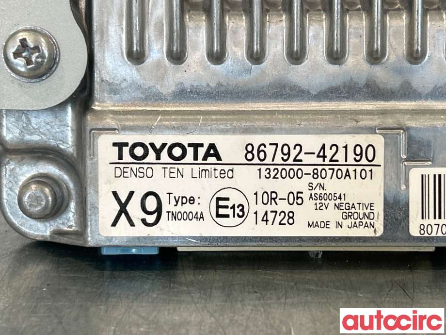 Styreenhet parkering til Toyota RAV4 2019-->> (Type V)  (TOYOTA|8679242190)