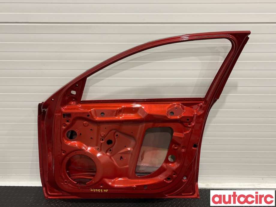 Dør høyre foran til Audi A4 2007-2014 (Type IV) (B8) (B8) (AUDI|8K0831052J|)