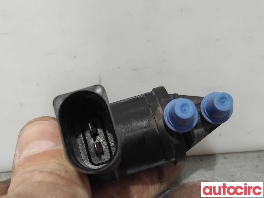 Vakuumventil til Audi Q5 2008-2012 (Type I, Fase 1)  (AUDI|1K0906283A|)