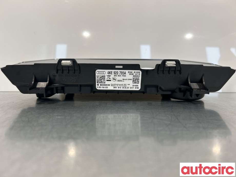 Instrumentpanel til Audi e-tron 2018-->> (AUDI|4KE920795A)