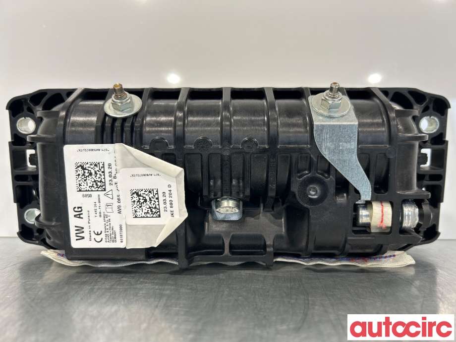 Airbag passasjer til Audi e-tron 2018-->>  (AUDI|4KE880204K|4KE880204D)