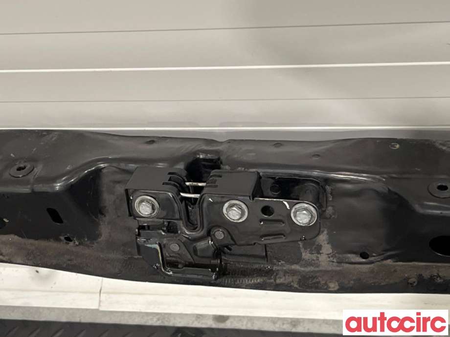 Frontplate til VW Transporter / Caravelle 2003-2009 (Fase 1) (T5) (T5) (VOLKSWAGEN|7H0805598|)