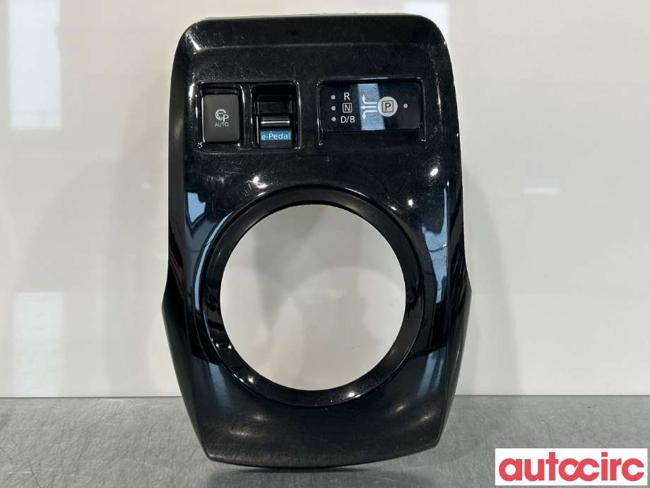 Bryter diverse til Nissan Leaf, 2018-->> (Type II)  (NISSAN|969405SH0A)