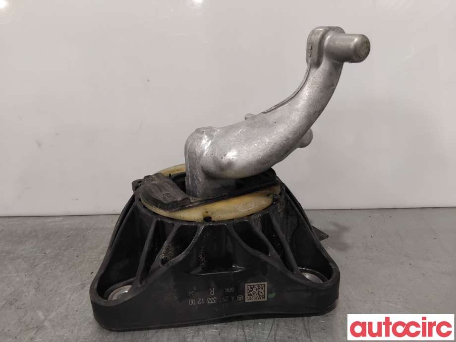 Motorfeste til Mercedes EQE 2022-->>  (MERCEDES|A2973331200|)