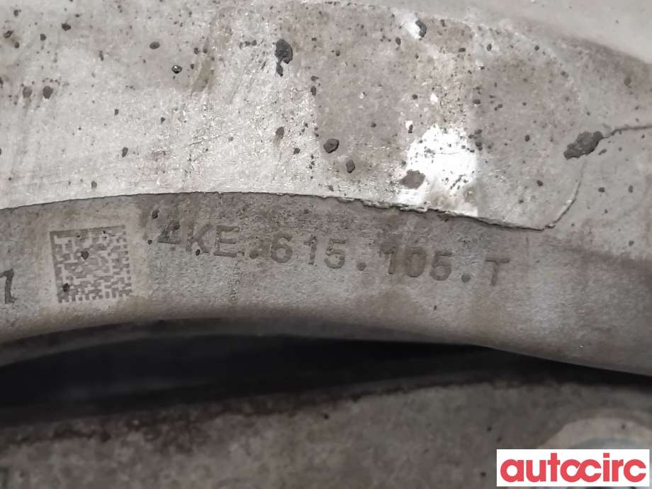 Bremsecaliper venstre foran til Audi e-tron 2018-->>  (AUDI|4M0615107BS||4KE615105T)