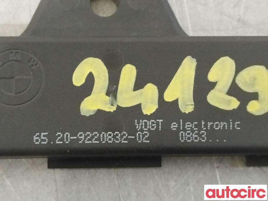 Antenne forsterker til BMW 3-Serie 2012-2018 (F30/F31/F34) (F30/F31/F34) (BMW|65209220832|)