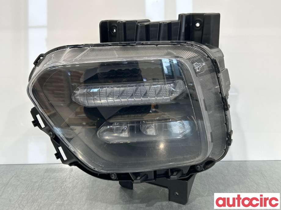 Frontlykt venstre halogen til Kia e-Soul 2019-->> (Type III)  (KIA|92201J2000|200729)