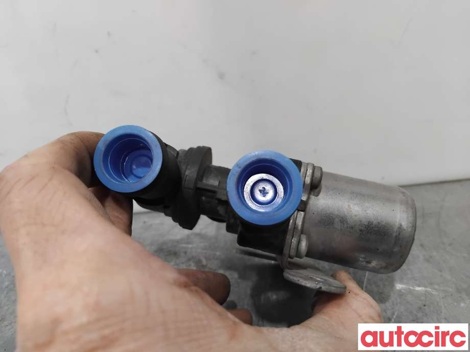Diverse deler til VW ID.4 2020-->>  (VOLKSWAGEN|5Q0906457C|)