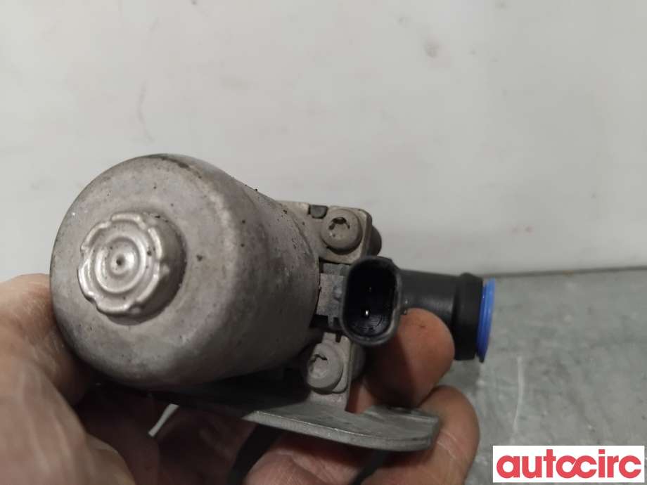 Diverse deler til VW ID.4 2020-->>  (VOLKSWAGEN|5Q0906457C|)