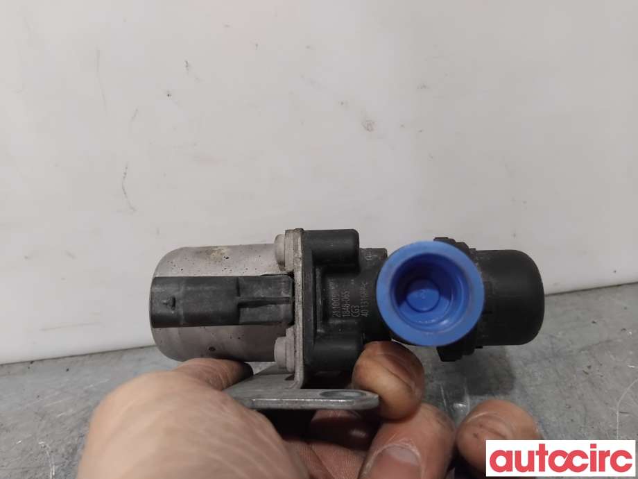 Diverse deler til VW ID.4 2020-->>  (VOLKSWAGEN|5Q0906457C|)