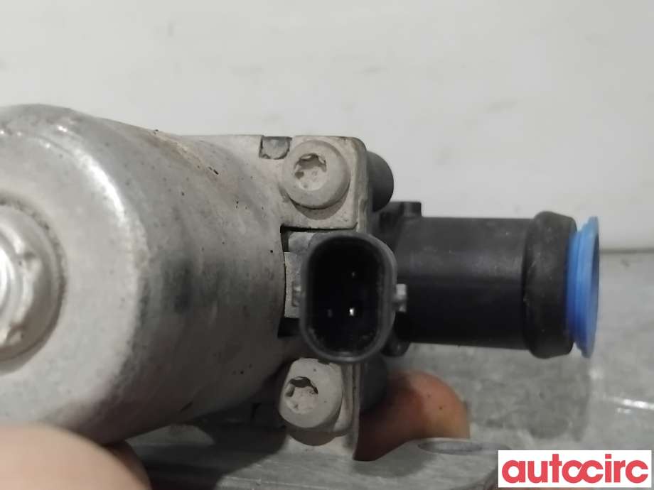 Diverse deler til VW ID.4 2020-->>  (VOLKSWAGEN|5Q0906457C|)