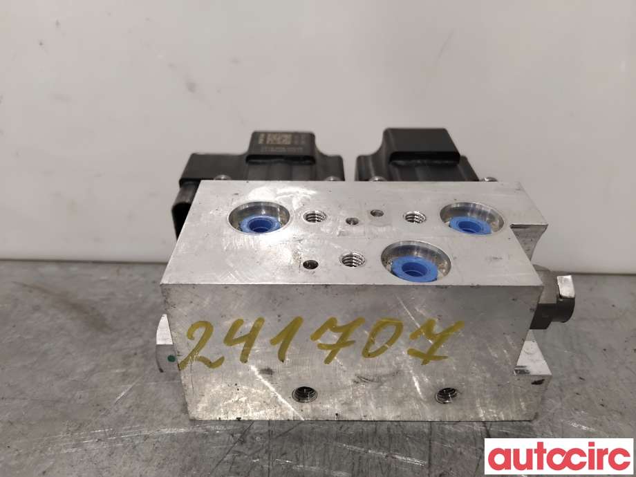 Diverse deler til VW ID.4 2020-->>  (VOLKSWAGEN|1EA816702C||1EA816702D)