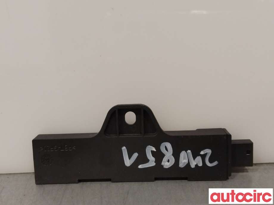 Antenne forsterker til BMW 5-Serie 2010-2017 (F10/F11) (F10/F11) (BMW|65209220832|)