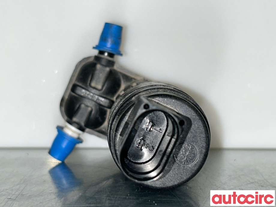 Spylerpumpe foran til Audi Q4 e-tron 2021-->>  (AUDI|1K6955651)