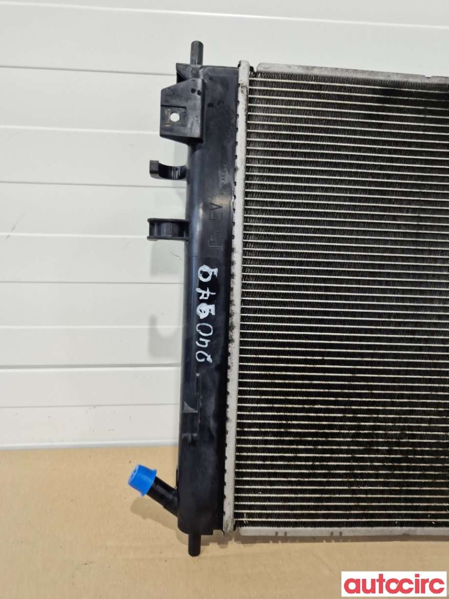 Radiator (automat gir) til Kia Soul 2014-2019 (Type II)  (KIA|25310E4000|)