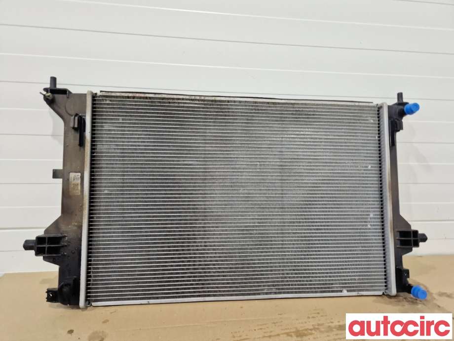 Radiator (automat gir) til Kia e-Soul 2019-->> (Type III)  (KIA|25310J2000|)